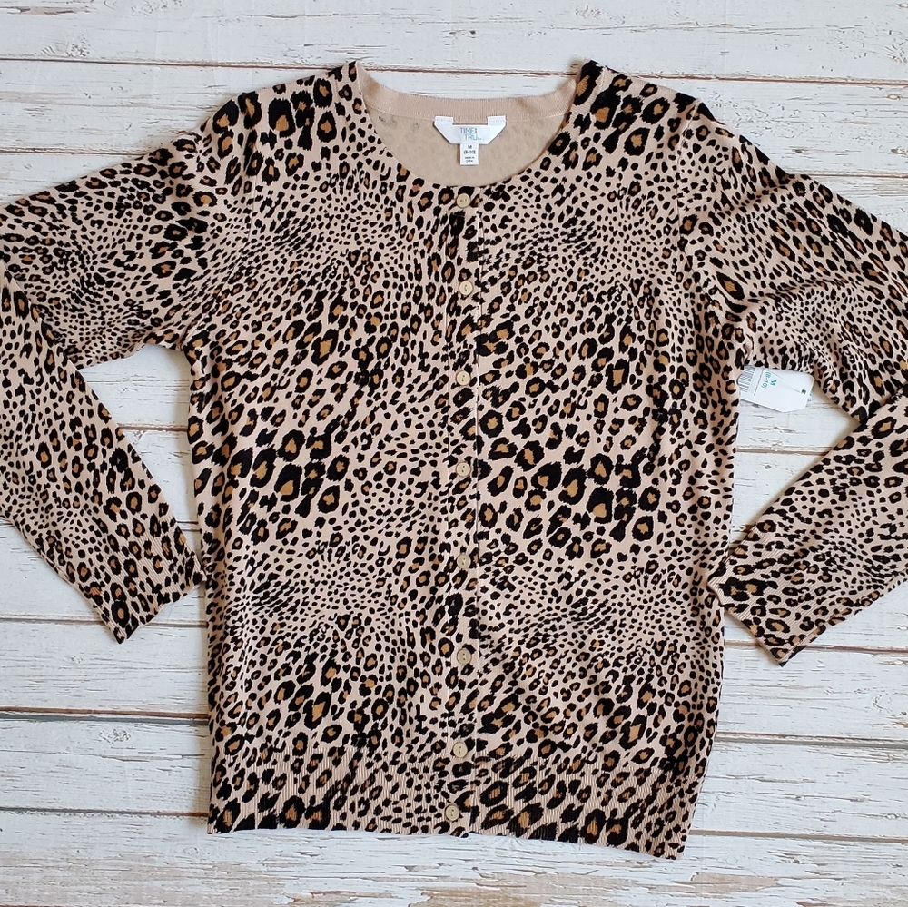 New Time and Tru Leopard Print Button Up Cardigan Women's Size Small and Med - Picture 4 of 6